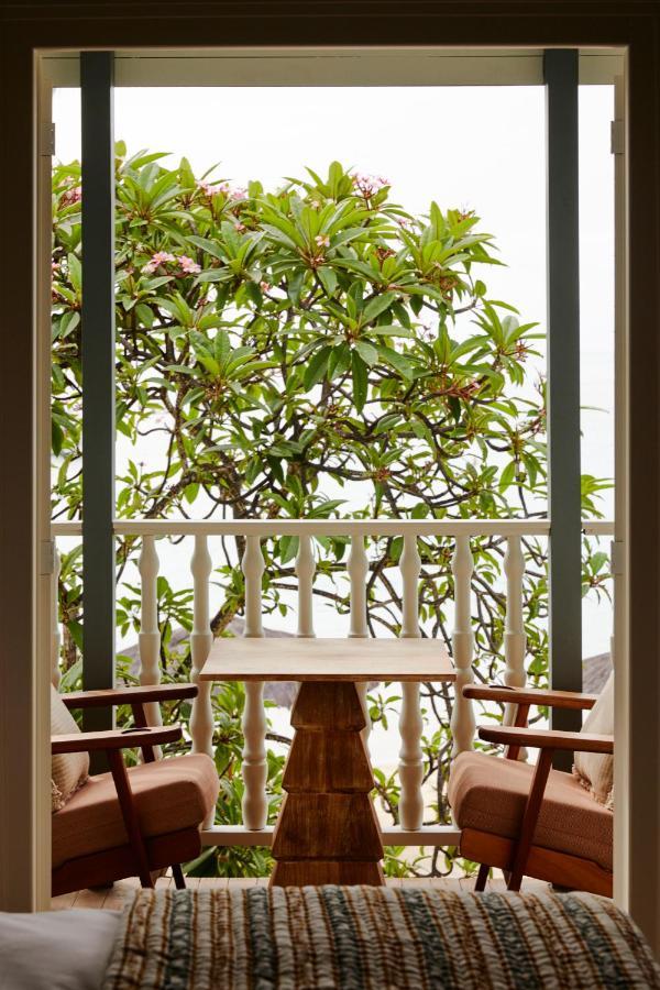 Soho Beach House Canouan Charlestown エクステリア 写真