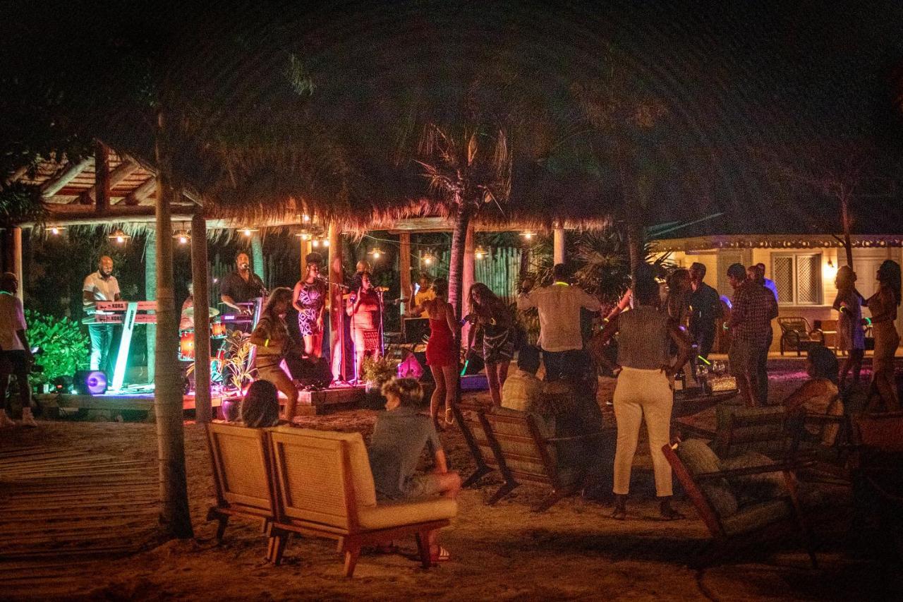 Soho Beach House Canouan Charlestown エクステリア 写真